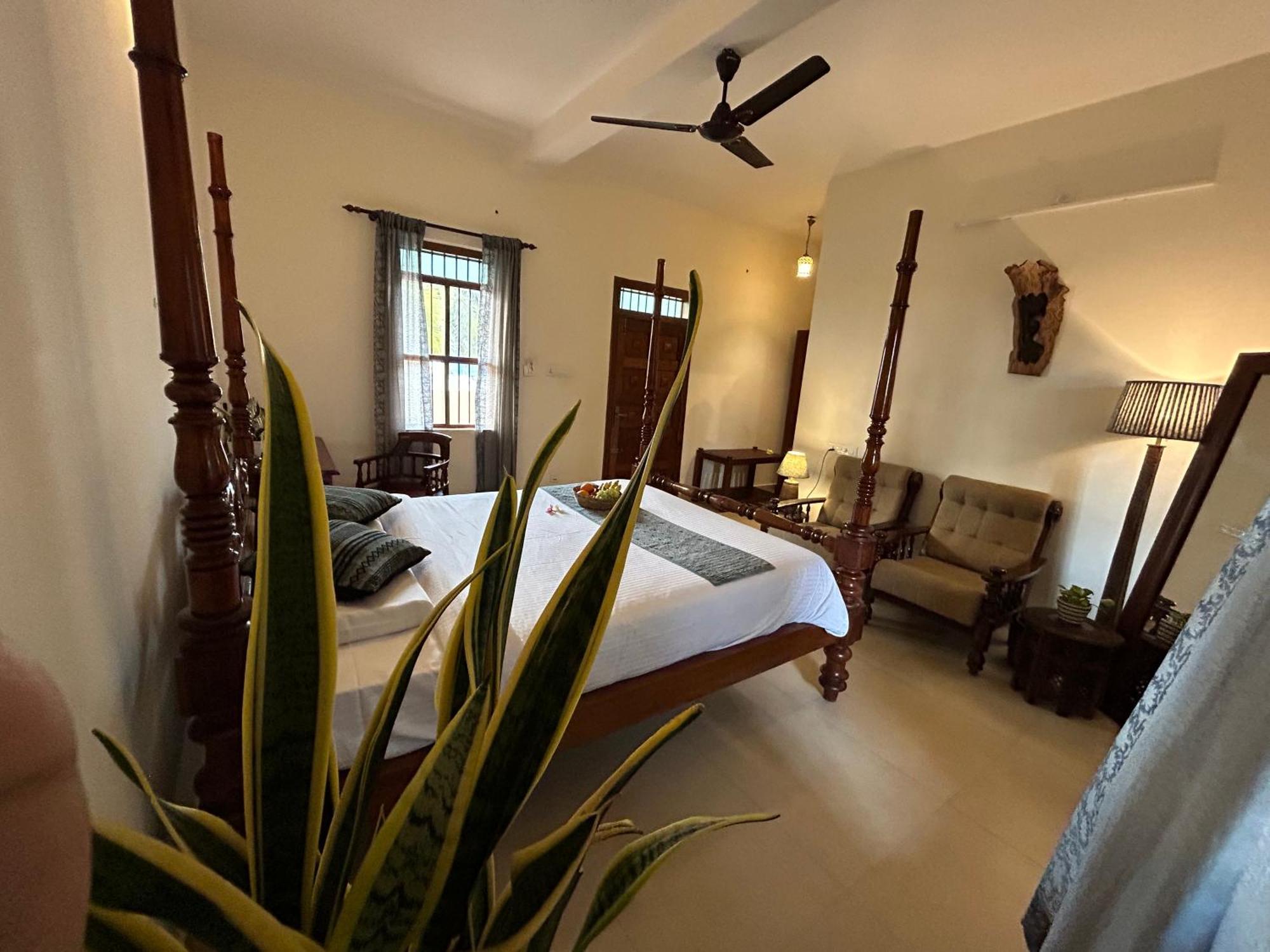 Santa Maria, Trivandrum - An Airport Boutique By The Sea Bed & Breakfast Thiruvananthapuram Bagian luar foto