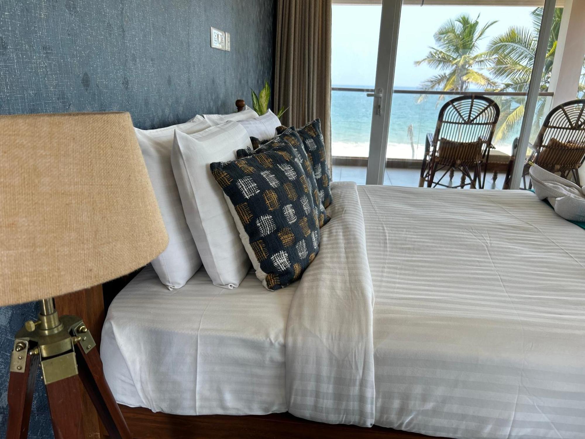 Santa Maria, Trivandrum - An Airport Boutique By The Sea Bed & Breakfast Thiruvananthapuram Bagian luar foto